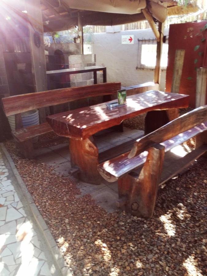 مافكينج Larona Inn المظهر الخارجي الصورة